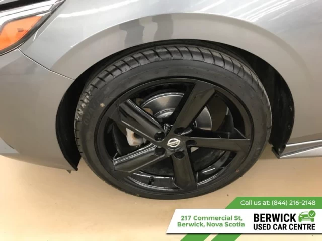 Nissan Sentra SR CVT 2021