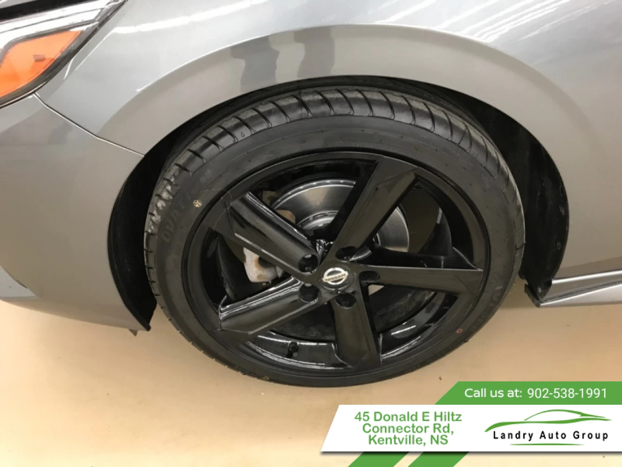 2021 Nissan Sentra SR CVT Main Image