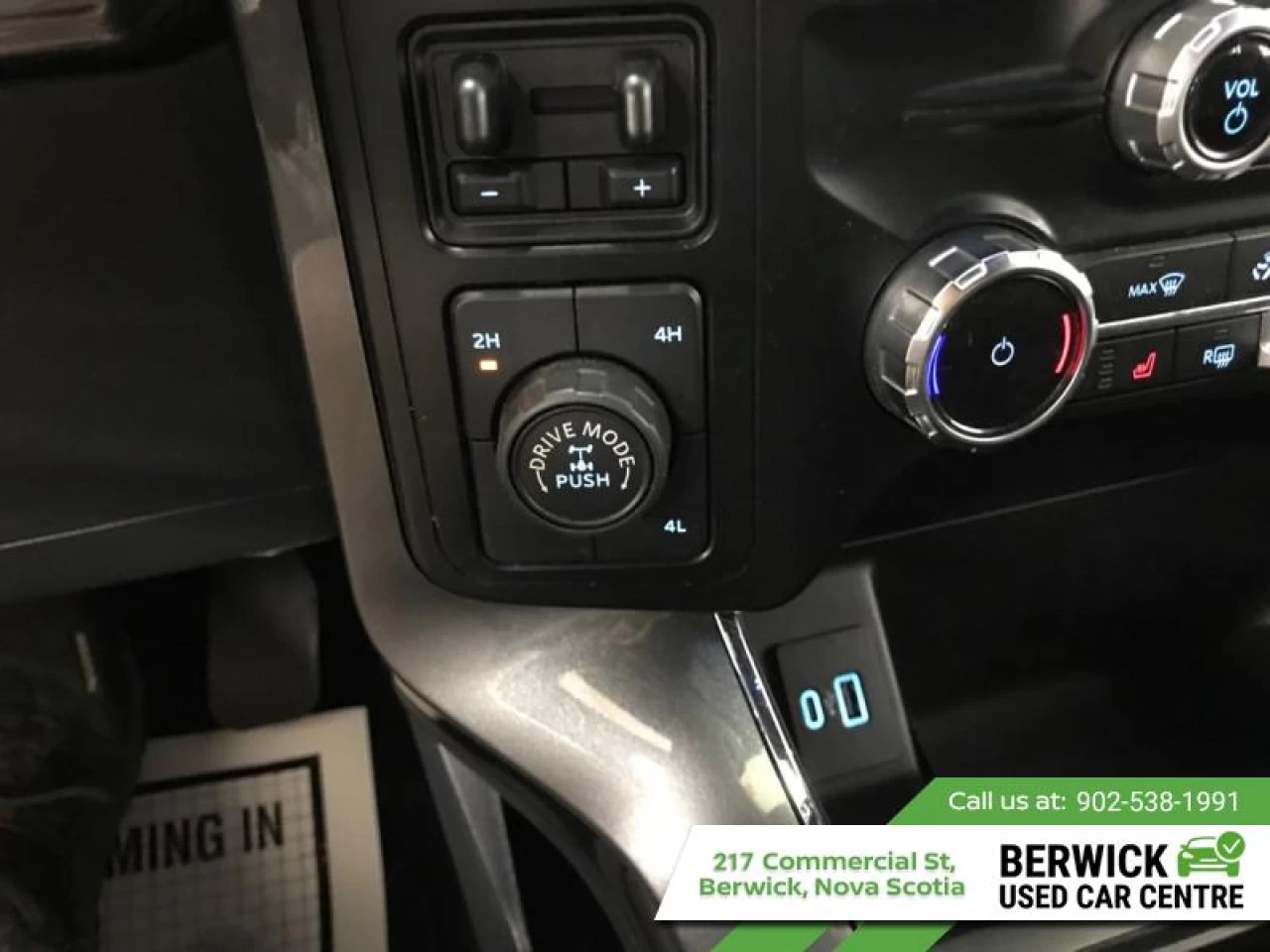 2023 Ford F-150 XLT Main Image