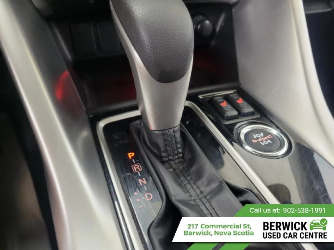 2022 Mitsubishi Eclipse Cross ES Main Image