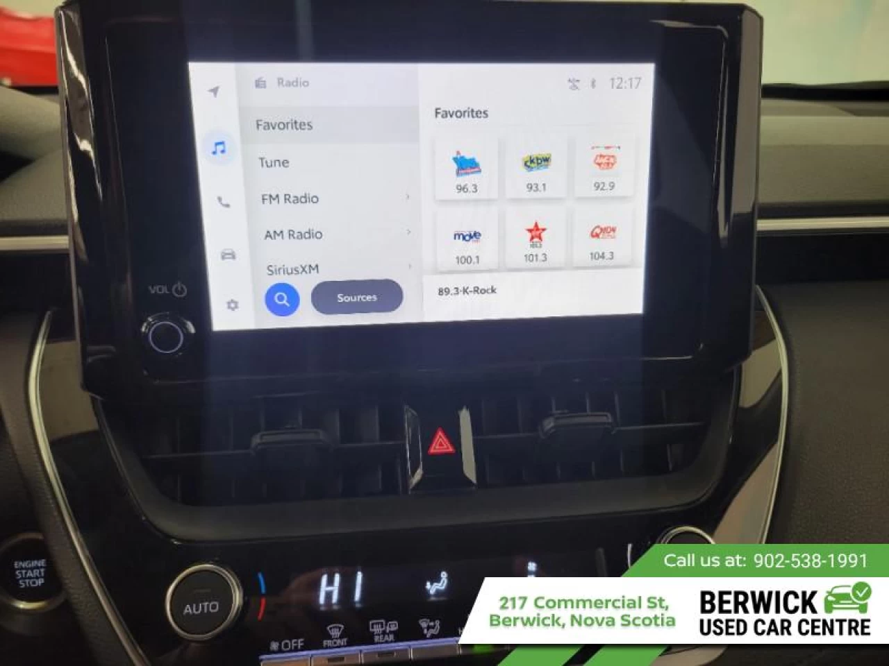 2023 Toyota Corolla Cross LE AWD Main Image