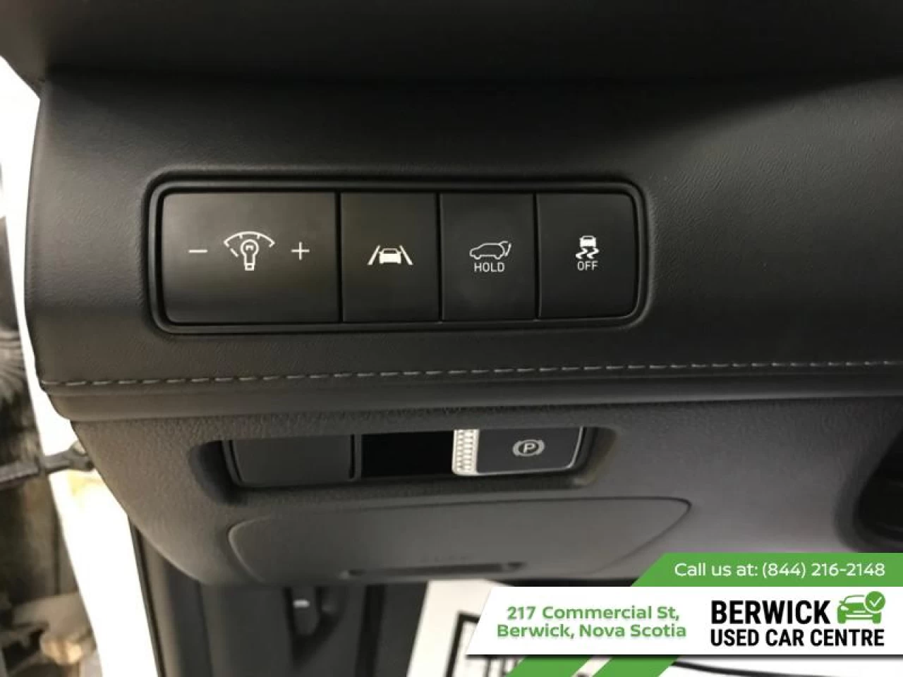 2021 Hyundai Santa Fe Ultimate Caligraphy AWD Main Image