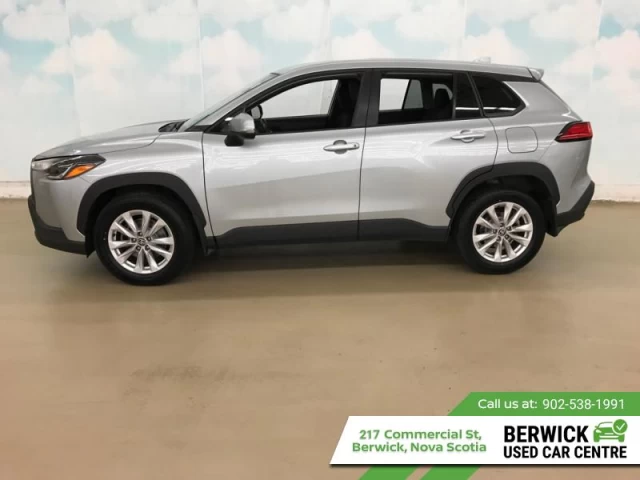 Toyota Corolla Cross LE AWD 2022