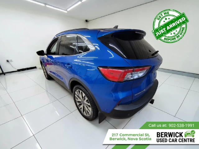 Ford Escape titanium 2021