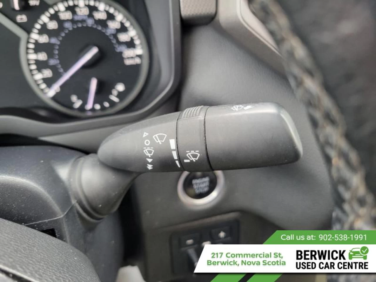 2022 Toyota Tundra Limited Main Image