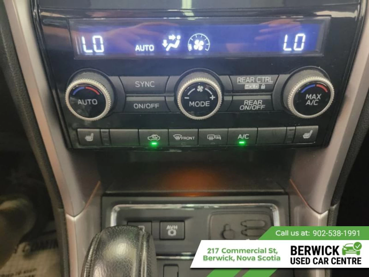 2019 Subaru Ascent Touring Main Image