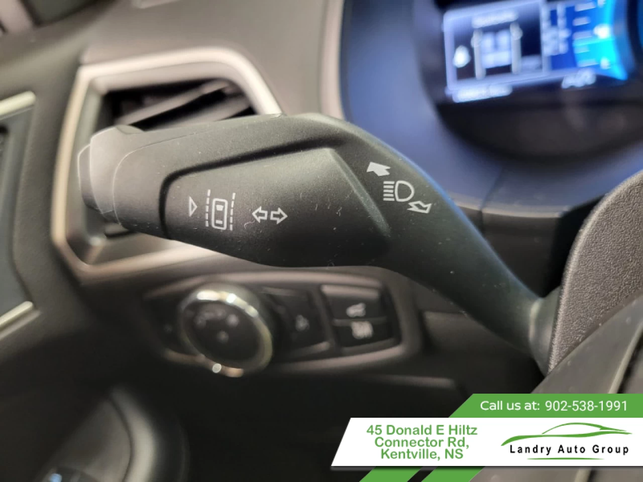 2024 Ford Edge SEL Main Image