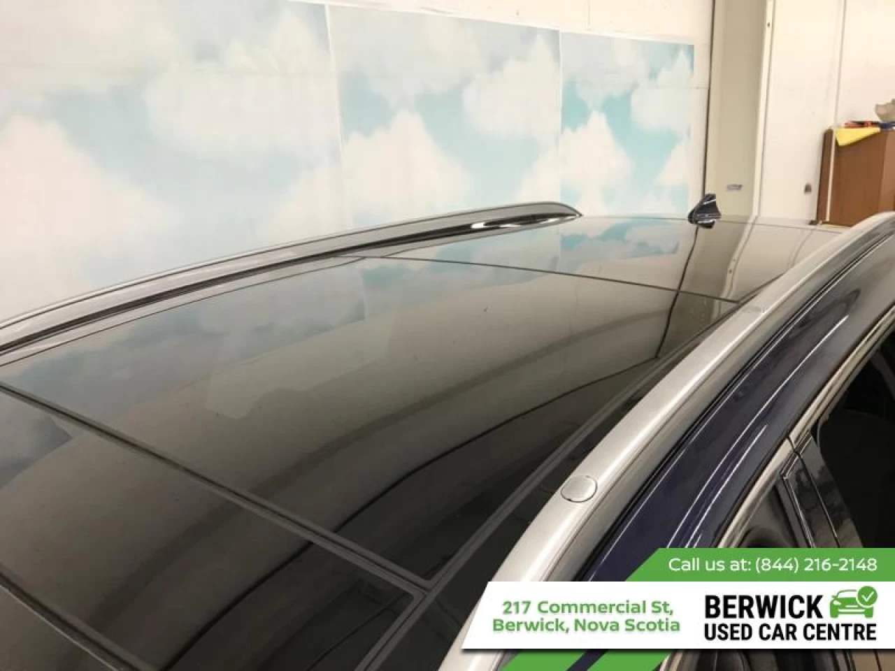 2020 Hyundai Santa Fe 2.0T Preferred AWD w/Sunroof Main Image