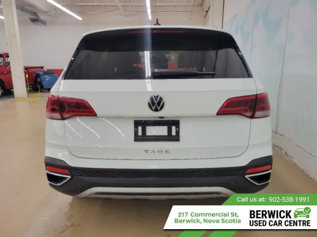 Volkswagen Taos Comfortline 2024