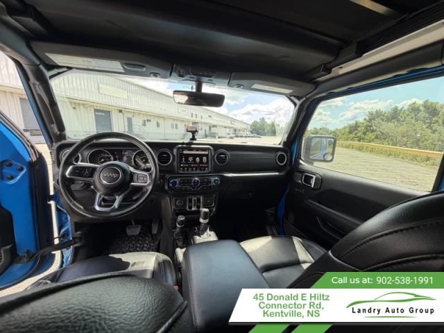 Jeep Wrangler Sahara 2023