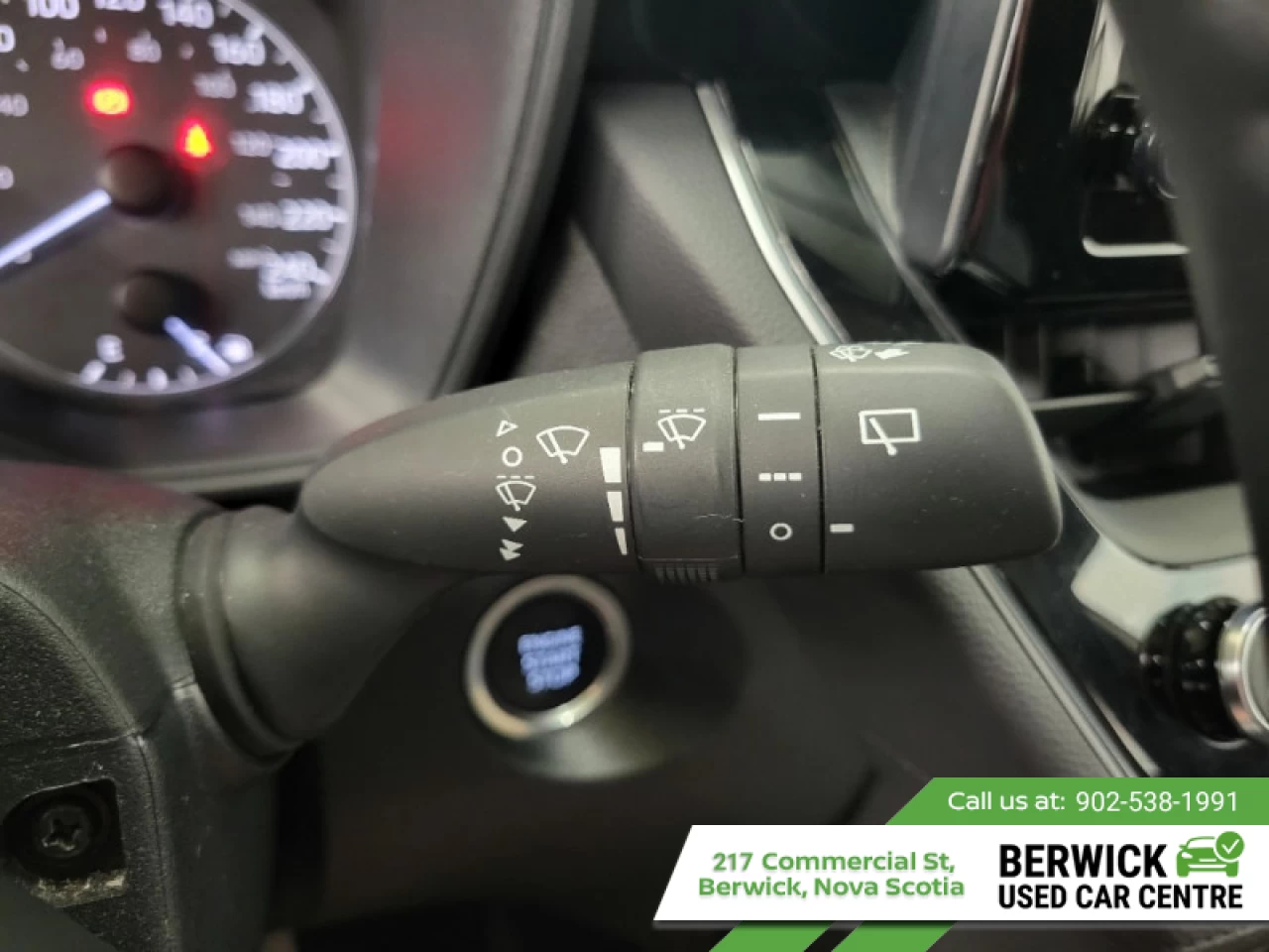 2023 Toyota Corolla Cross LE AWD Main Image