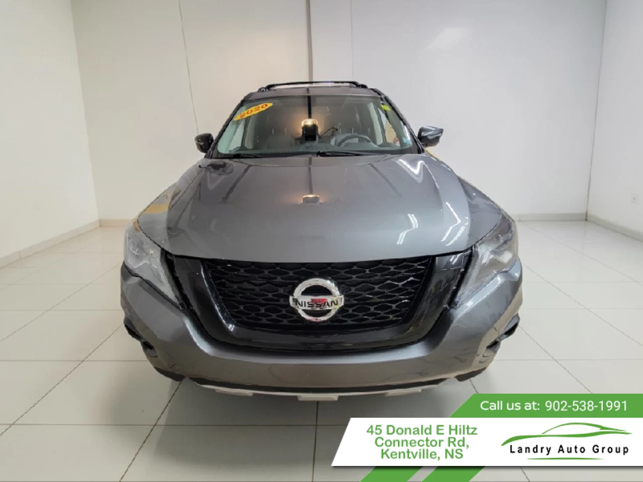 2020 Nissan Pathfinder SV Tech Main Image