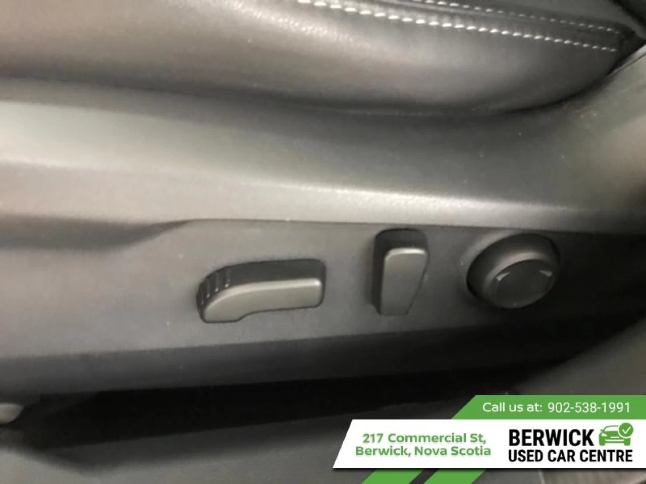 2022 Subaru Outback Limited Main Image