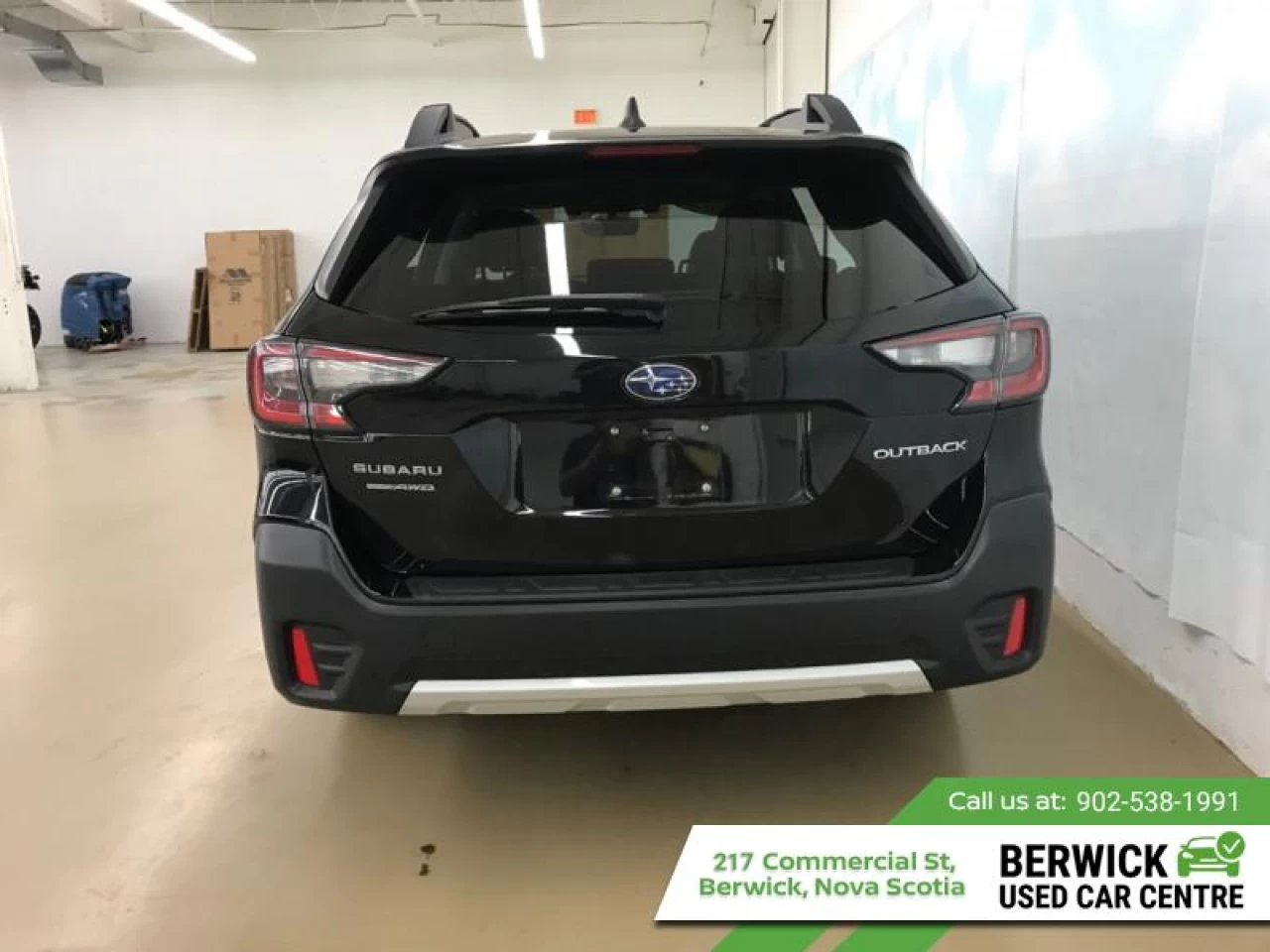 2022 Subaru Outback Limited Main Image