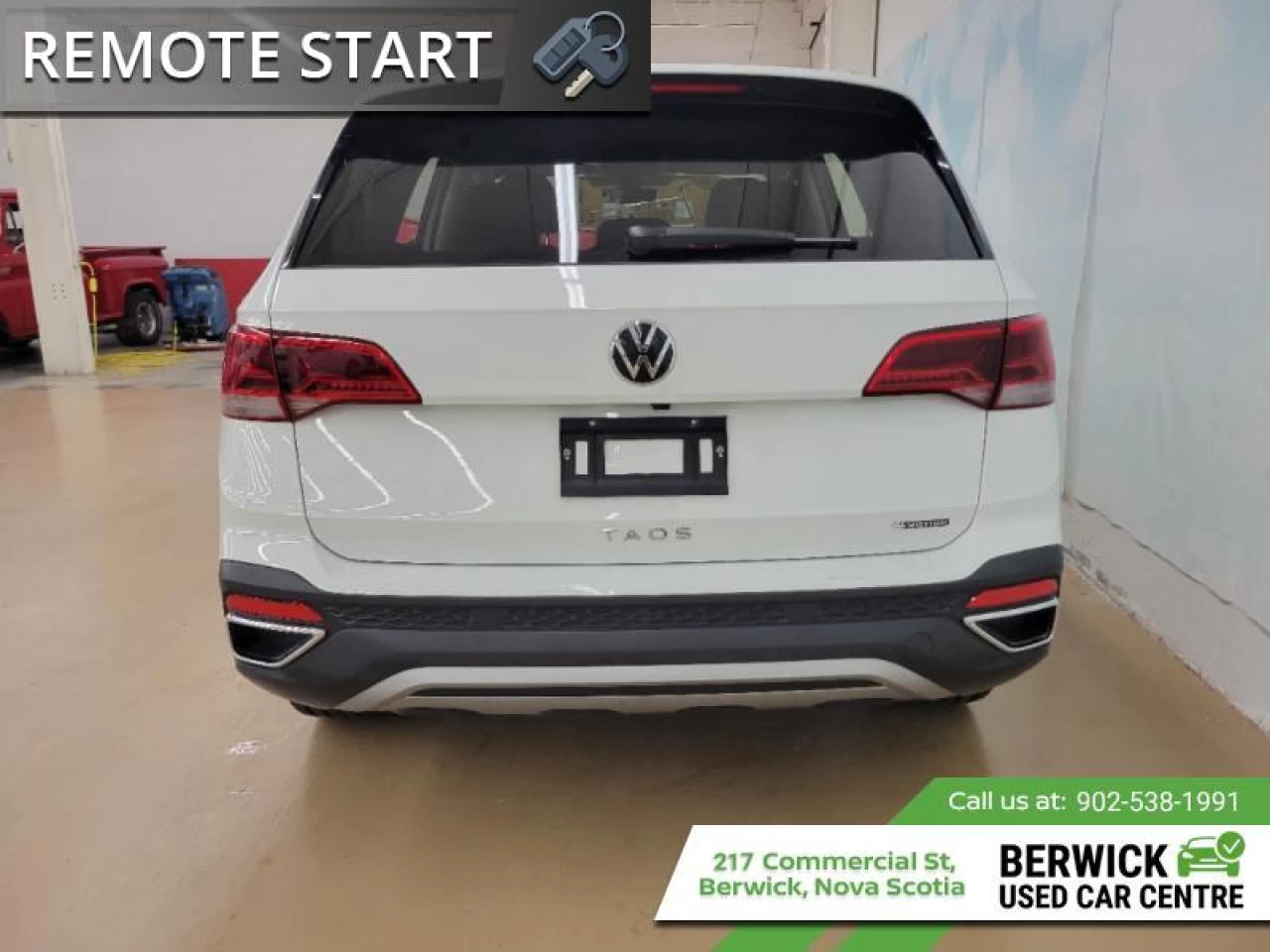 2024 Volkswagen Taos Comfortline 4MOTION Main Image