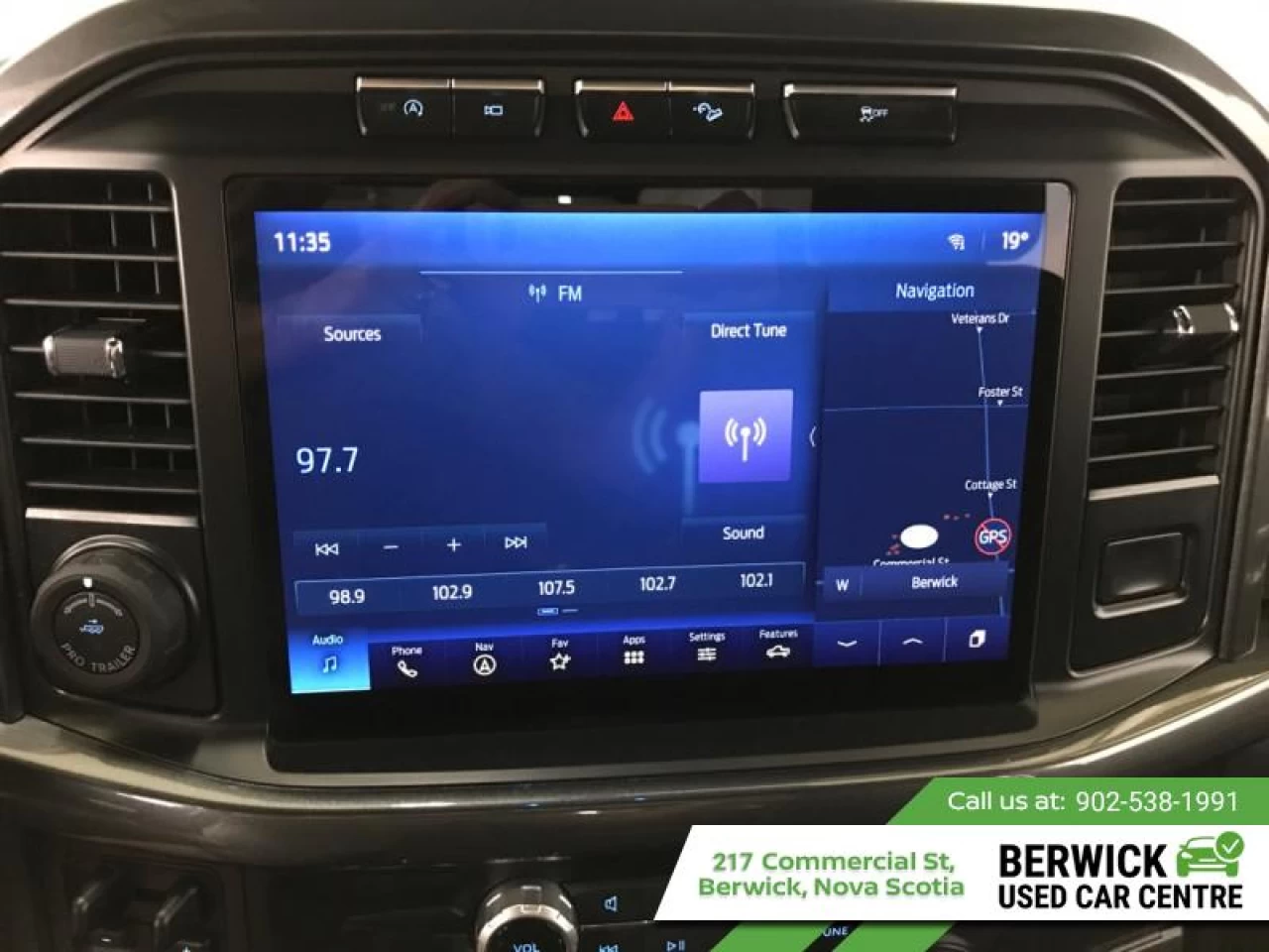 2023 Ford F-150 XLT Main Image