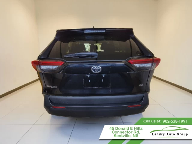 Toyota RAV4 FWD LE 2019