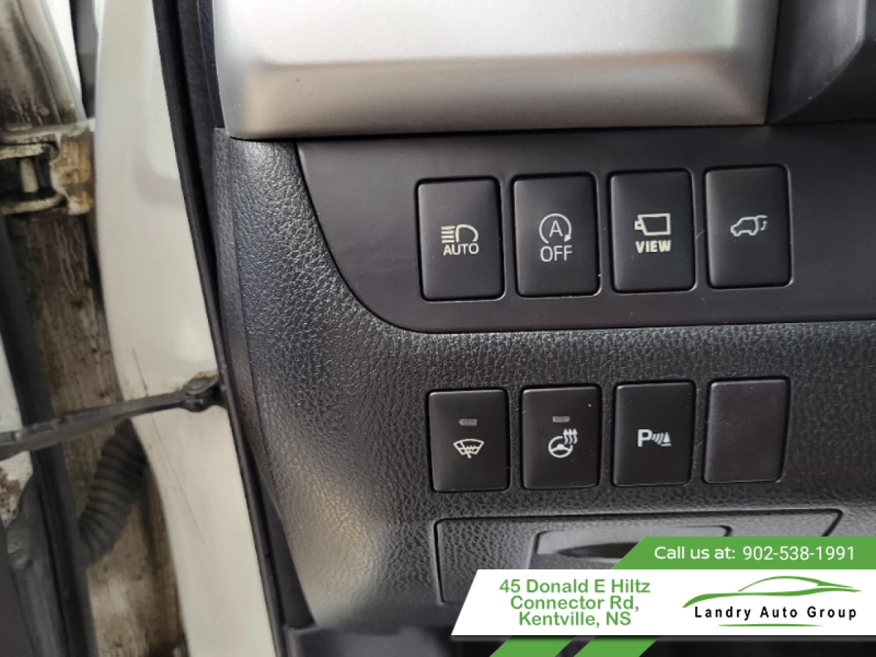 2018 Toyota Highlander Limited AWD Main Image