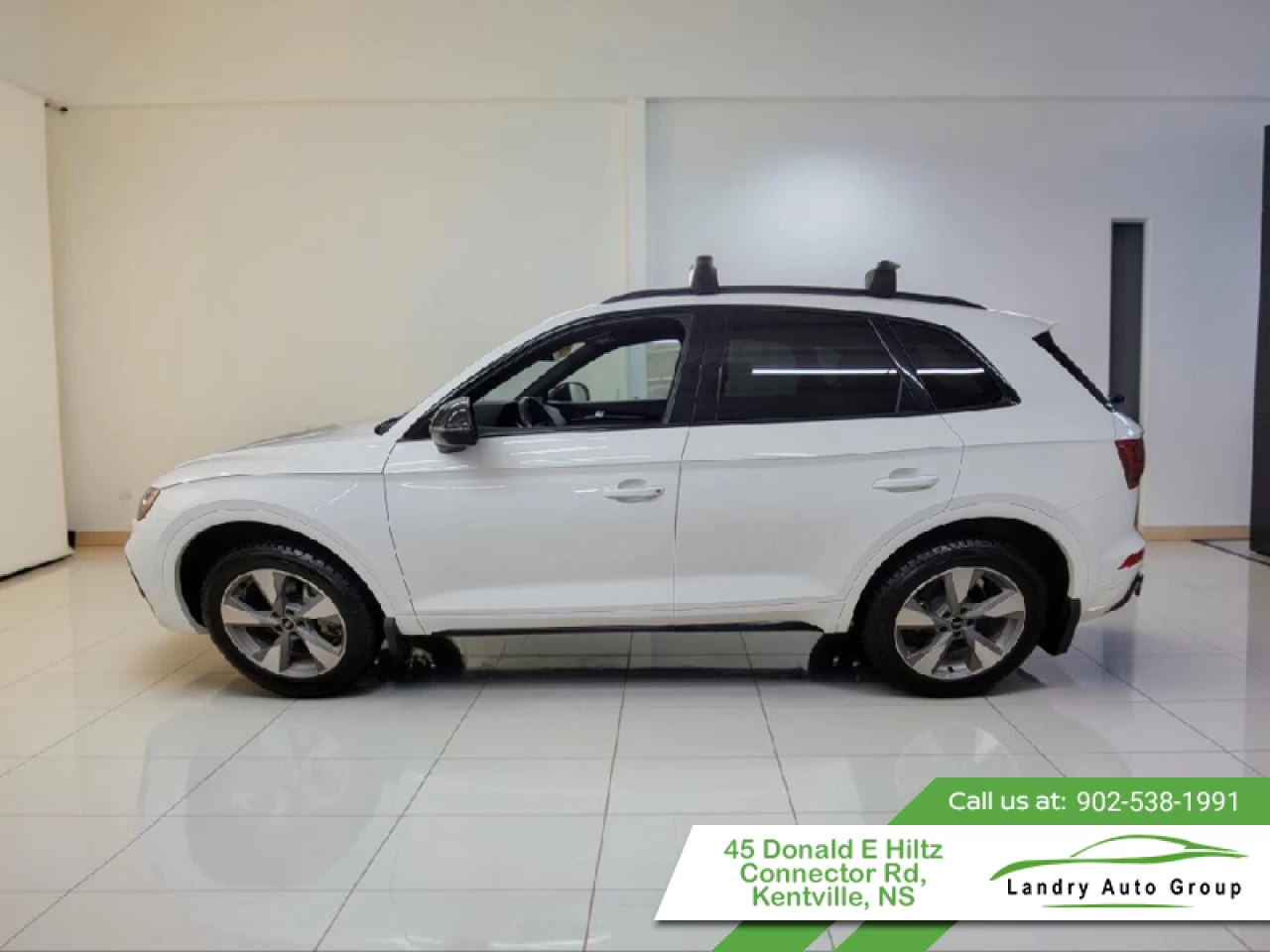 2023 Audi Q5 Komfort 40 TFSI quattro Main Image