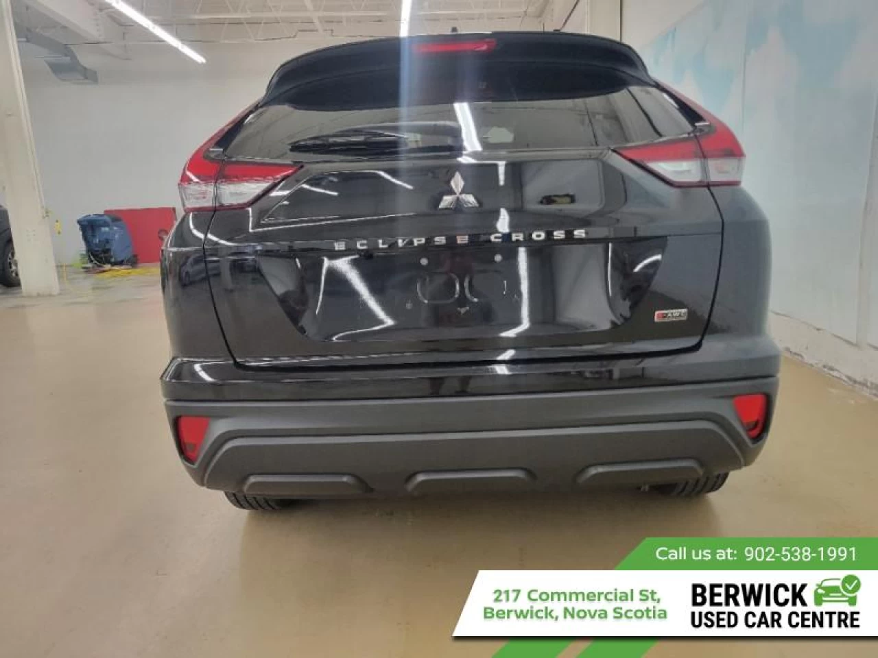 2022 Mitsubishi Eclipse Cross ES Main Image