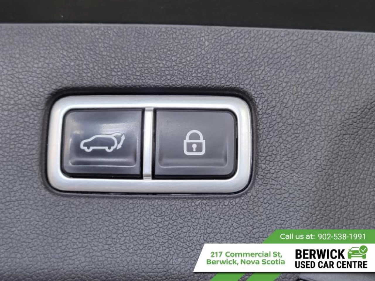 2021 Kia Sorento EX Main Image