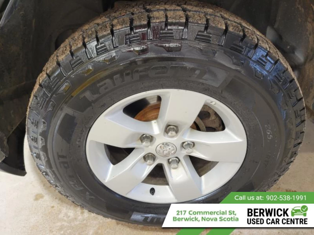 2022 Ram 1500 Classic SLT Main Image