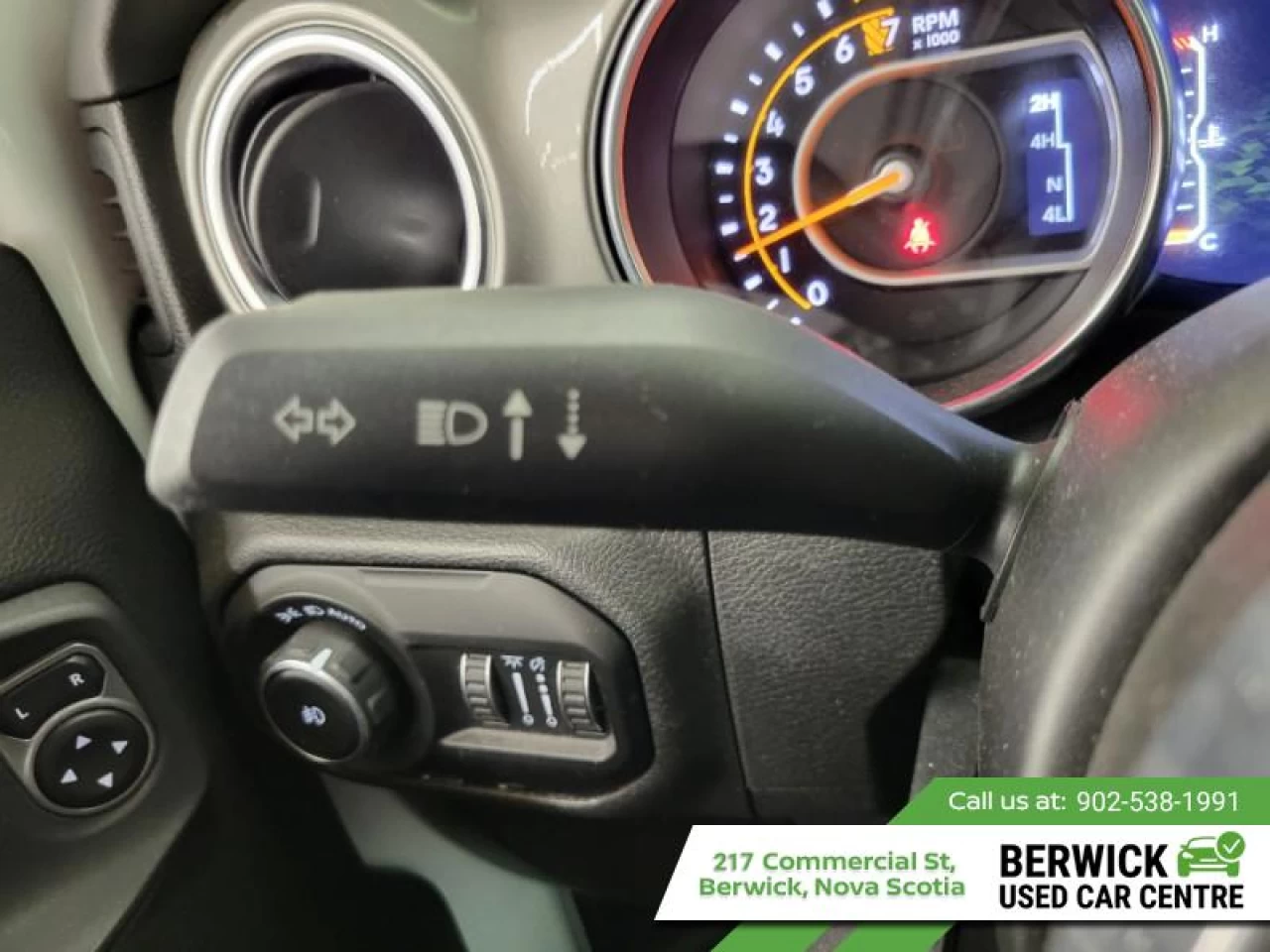 2022 Jeep Wrangler Unlimited Sahara Main Image