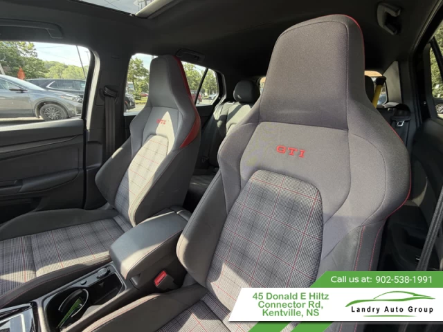 Volkswagen Golf GTI Autobahn 2023