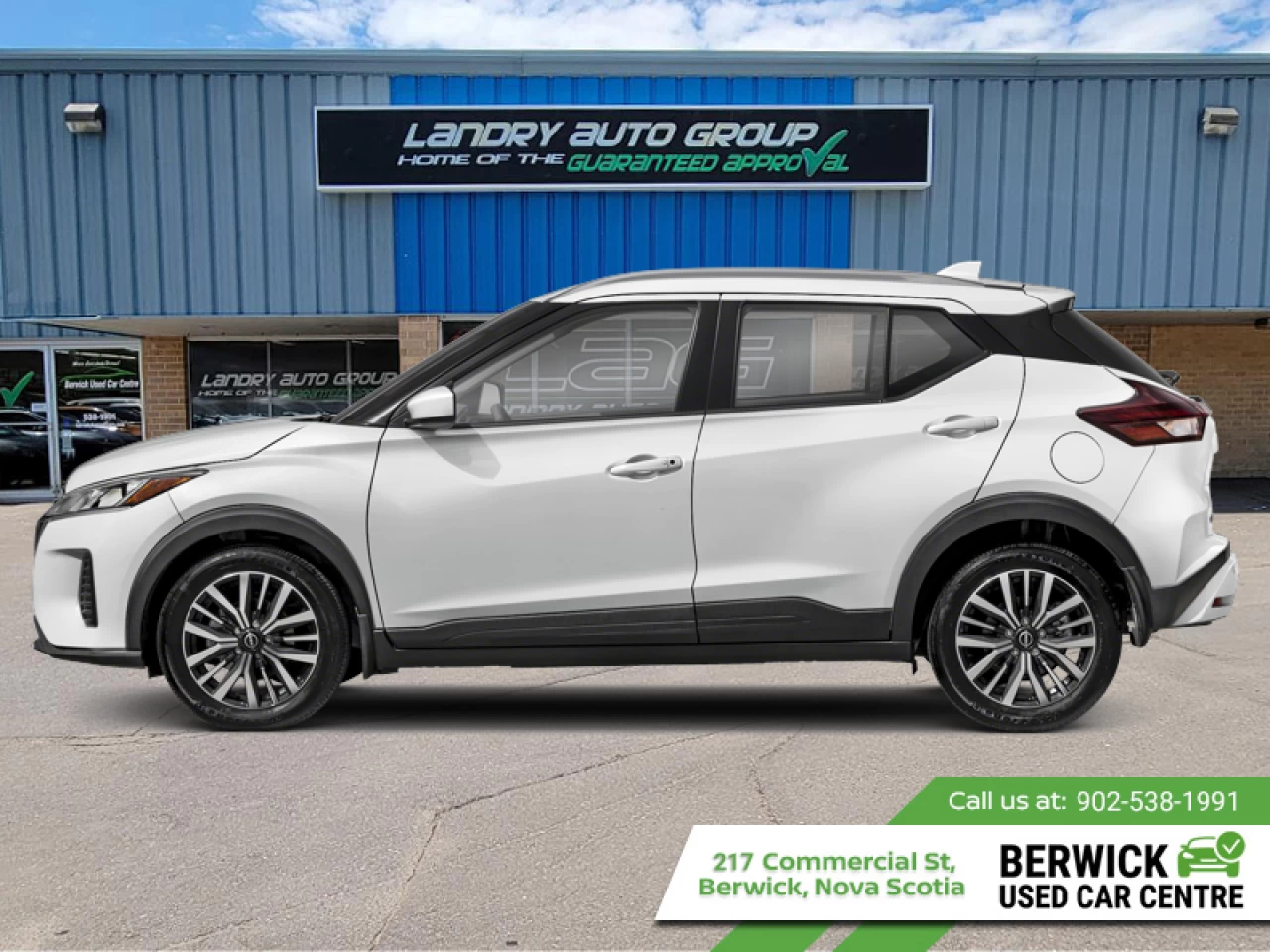2025 Nissan Kicks Play SV Main Image