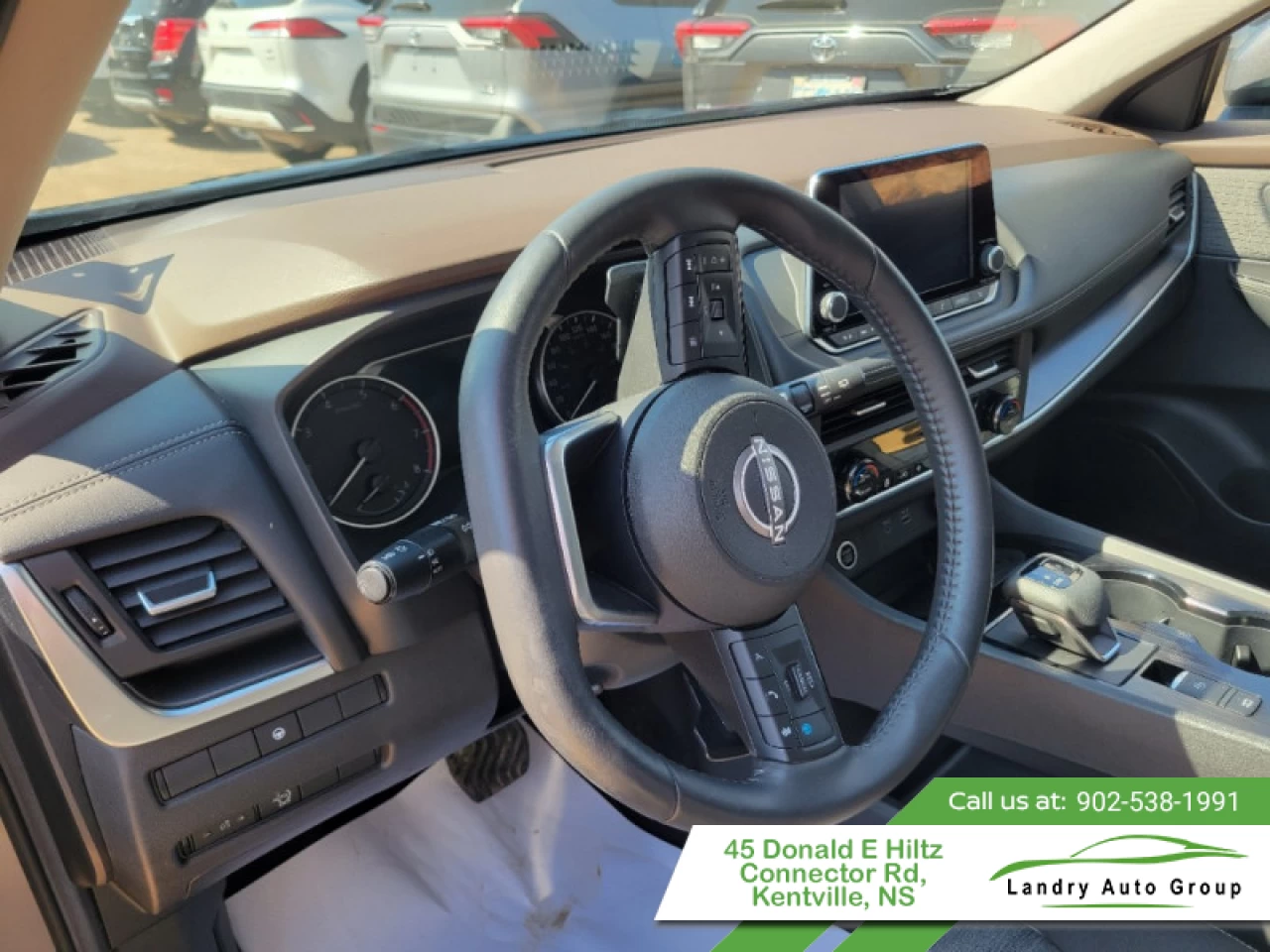 2023 Nissan Rogue SV Moonroof Main Image