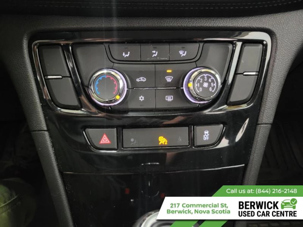 2018 Buick Encore Preferred Main Image