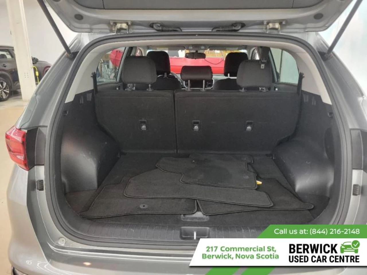 2021 Kia Sportage LX Main Image