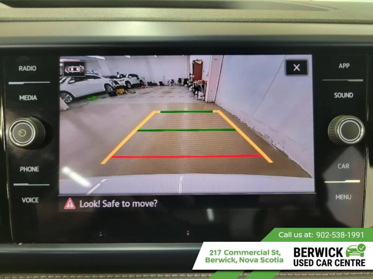 2024 Volkswagen Taos Comfortline 4MOTION Main Image