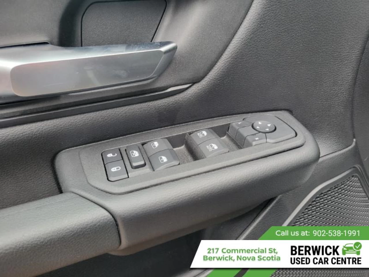 2025 Ram 1500 Tradesman Main Image