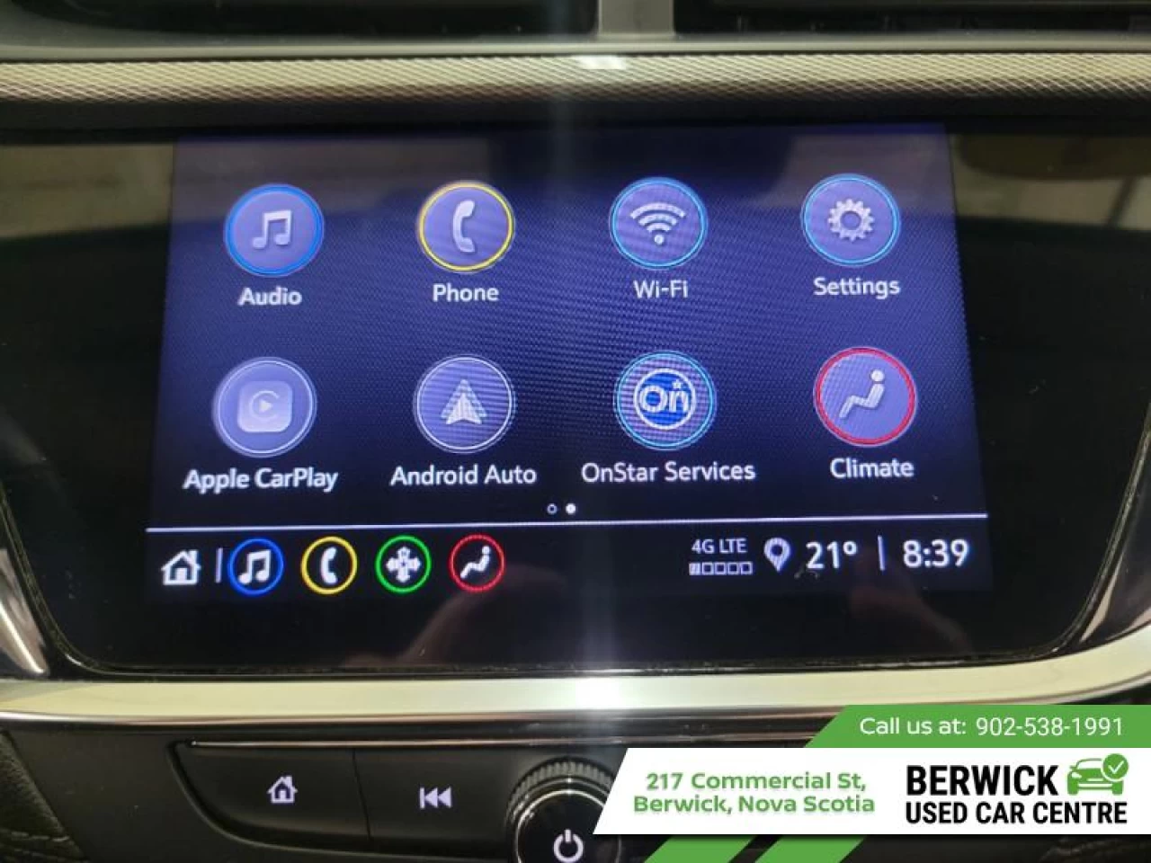 2023 Buick Encore GX Essence Main Image