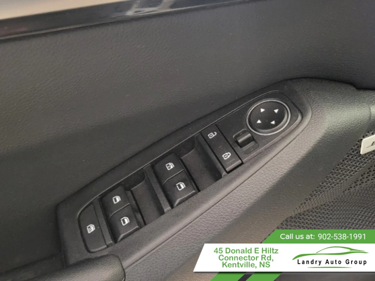 2023 Kia Seltos SX Turbo AWD w/Black Interior Main Image