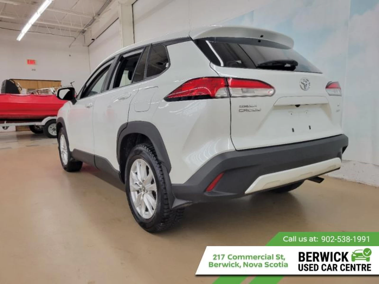 2023 Toyota Corolla Cross LE AWD Main Image