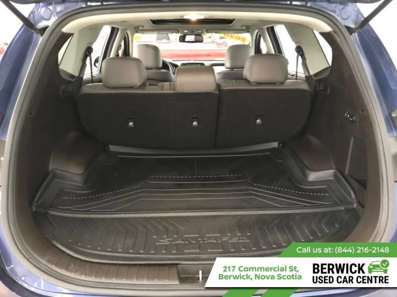 2020 Hyundai Santa Fe 2.0T Preferred AWD w/Sunroof Main Image