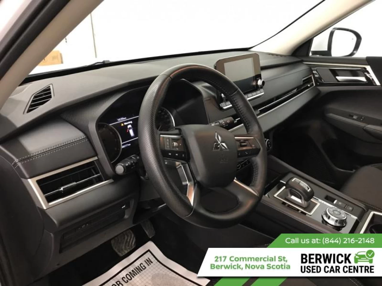 2024 Mitsubishi Outlander SE S-AWC Main Image