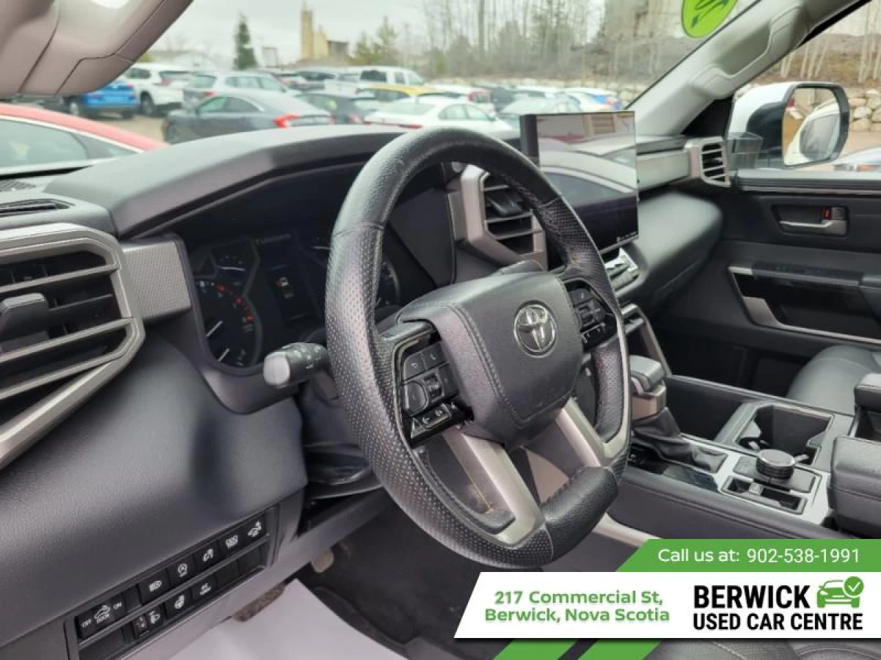 2022 Toyota Tundra Limited Main Image