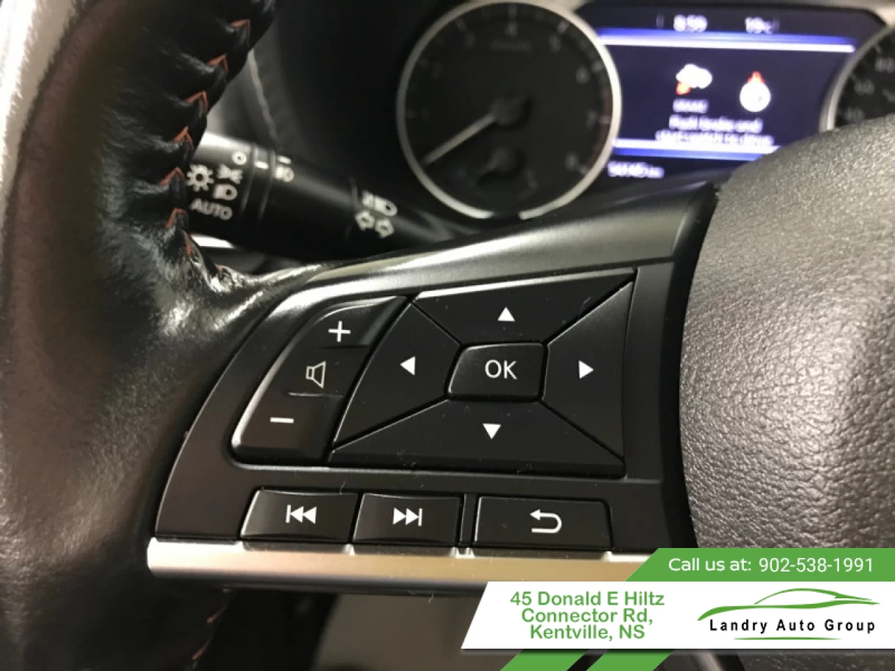 2021 Nissan Sentra SR CVT Main Image