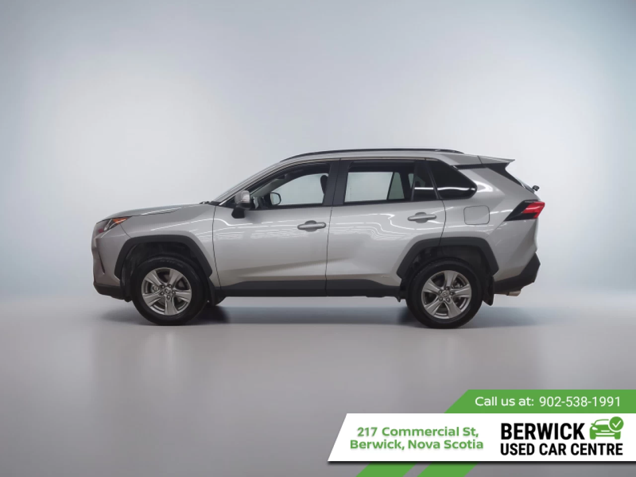 2025 Toyota RAV4 Hybrid LE Main Image