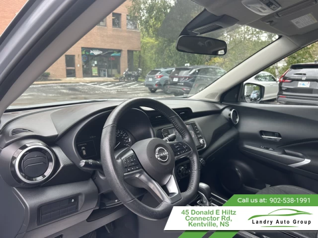Nissan Kicks Play SV 2025