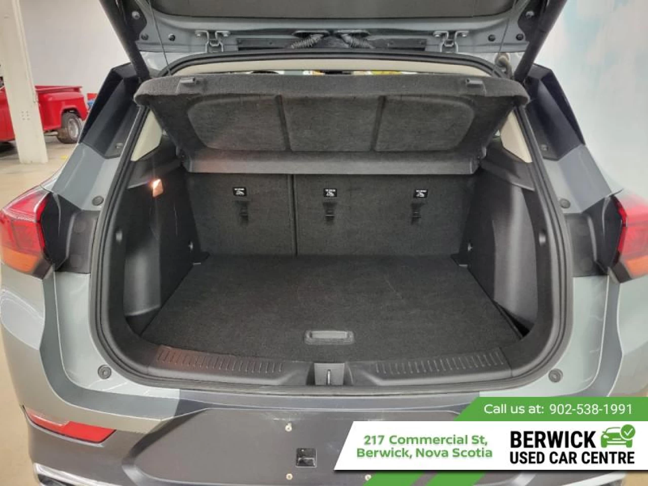 2023 Buick Encore GX Essence Main Image