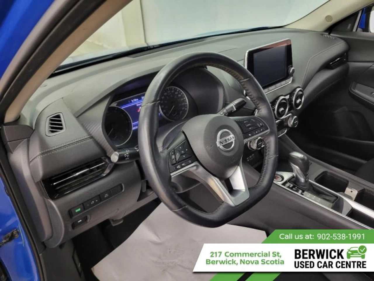 2020 Nissan Sentra SV CVT Main Image