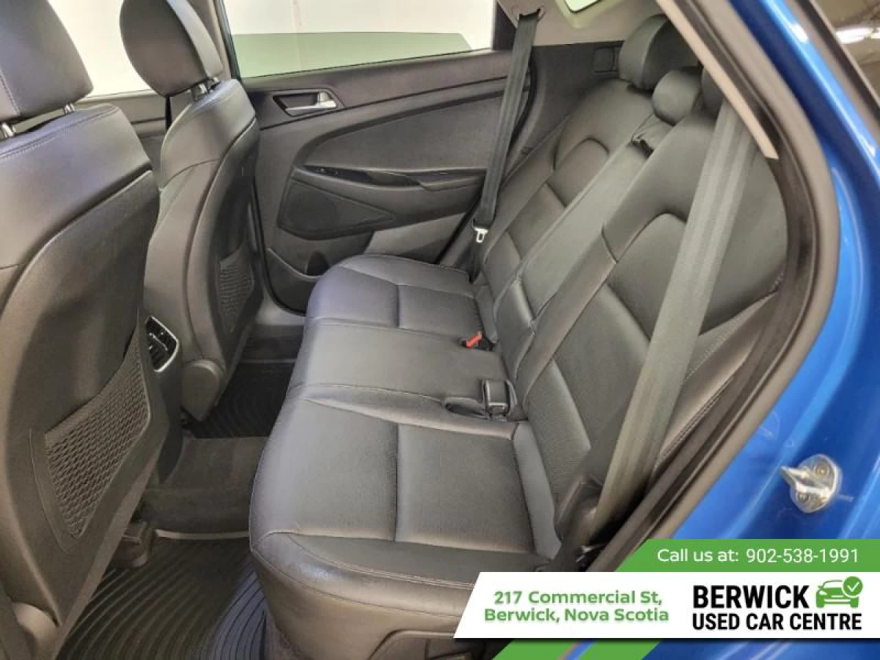 2021 Hyundai Tucson 2.0L Preferred AWD w/Sun and Leather Main Image