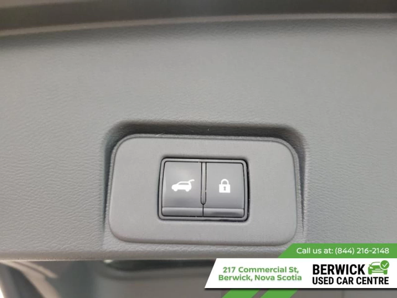 2024 Nissan Rogue SL Main Image