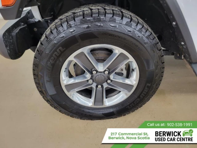 Jeep Wrangler Unlimited Sahara 2022