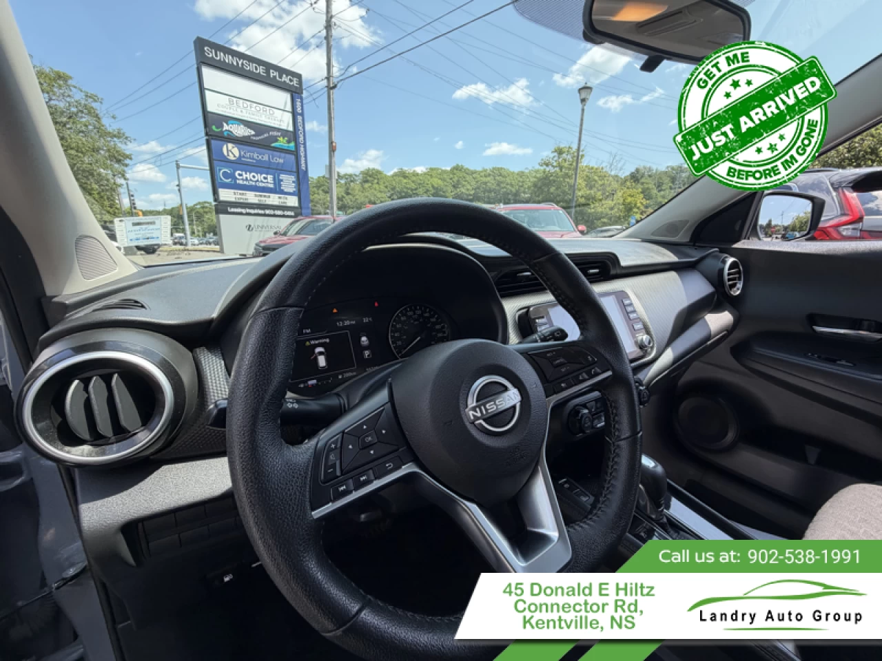 2024 Nissan Kicks SV Main Image