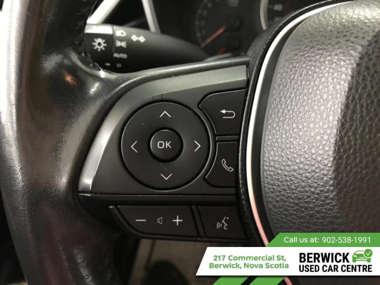 2019 Toyota Corolla Hatchback CVT Main Image